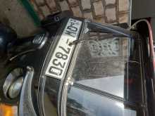 Bajaj RE 2013 Three Wheel