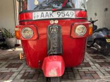 Bajaj RE 2013 Three Wheel