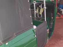 Bajaj RE 2014 Three Wheel