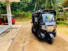 https://riyasewana.com/uploads/bajaj-re-2014-2713271612784.jpg