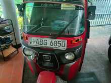 Bajaj Re 2015 Three Wheel