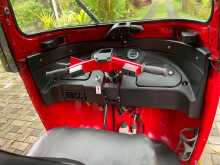 https://riyasewana.com/uploads/bajaj-re-2015-258392012973.jpg