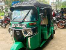 Bajaj RE 2015 Three Wheel