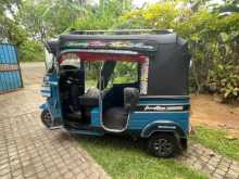 https://riyasewana.com/uploads/bajaj-re-2015-39353212322.jpg