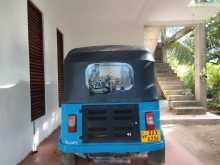 Bajaj RE 2015 Three Wheel
