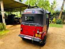 https://riyasewana.com/uploads/bajaj-re-2015-415182912952.jpg