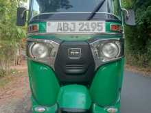 Bajaj RE 2016 Three Wheel