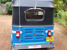 Bajaj RE 2016 Three Wheel