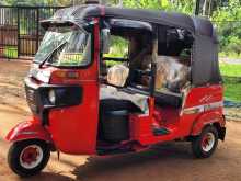 Bajaj RE 2016 Three Wheel