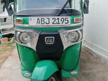 Bajaj RE 2016 Three Wheel