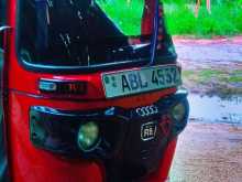 Bajaj RE 2016 Three Wheel