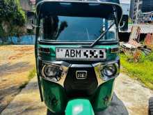 Bajaj RE 4 Stroke 2016 Three Wheel