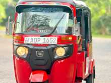 Bajaj RE 2017 Three Wheel