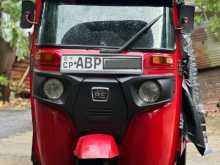 Bajaj RE 2017 Three Wheel