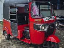 Bajaj RE 2017 Three Wheel
