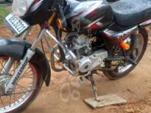 https://riyasewana.com/uploads/bajaj-re-2017-28902001283280.jpg