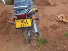 https://riyasewana.com/uploads/bajaj-re-2017-28902001297411.jpg