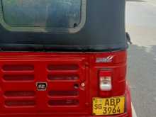 https://riyasewana.com/uploads/bajaj-re-2017-3010414312652.jpg