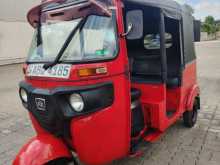 Bajaj RE 2017 Three Wheel