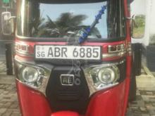 Bajaj Re 2018 Three Wheel