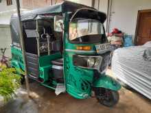 Bajaj RE 2018 Three Wheel