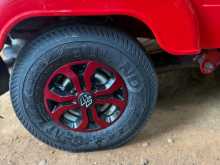 https://riyasewana.com/uploads/bajaj-re-2018-119170112523.jpg
