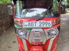 Bajaj RE 2018 Three Wheel