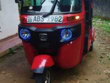 Bajaj Re 2018 Three Wheel