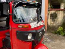 Bajaj RE 2018 Three Wheel