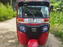 Bajaj Re 2018 Three Wheel