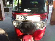 Bajaj Re 2018 Three Wheel