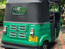 https://riyasewana.com/uploads/bajaj-re-2018-711572712404.jpg