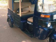 https://riyasewana.com/uploads/bajaj-re-201848236444.jpg