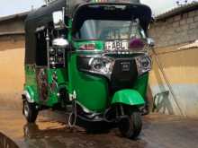 Bajaj RE 2019 Three Wheel