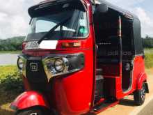 Bajaj RE 2019 Three Wheel