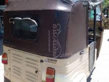 https://riyasewana.com/uploads/bajaj-re-20201234623627.jpg