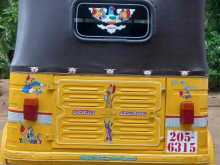 https://riyasewana.com/uploads/bajaj-re-204-2712275422622.jpg