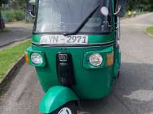 Bajaj RE 205 2011 Three Wheel