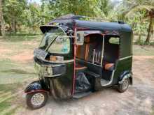 https://riyasewana.com/uploads/bajaj-re-205-101204124622.jpg