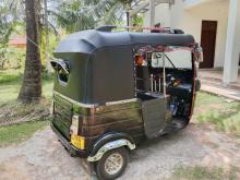 https://riyasewana.com/uploads/bajaj-re-205-101204356154.jpg