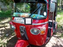 Bajaj RE 205 2013 Three Wheel
