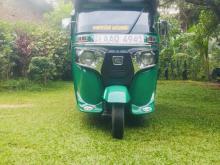 https://riyasewana.com/uploads/bajaj-re-205-1013003224502.jpg