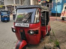 Bajaj RE 205 2012 Three Wheel