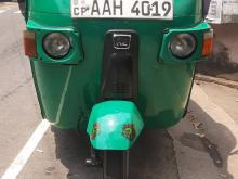 Bajaj RE 205 2013 Three Wheel