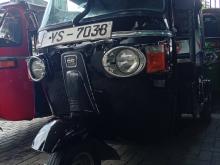 Bajaj RE 205 2014 Three Wheel