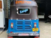 https://riyasewana.com/uploads/bajaj-re-205-1110351422912.jpg