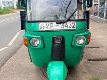 Bajaj RE 205 2011 Three Wheel