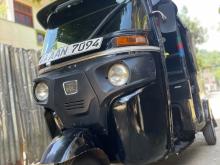 Bajaj RE 205 2014 Three Wheel