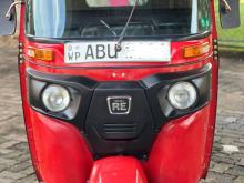 Bajaj RE 205 2019 Three Wheel