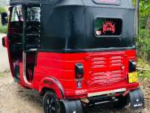 Bajaj RE 205 2013 Three Wheel